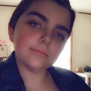 Meet your Posher, Alicia